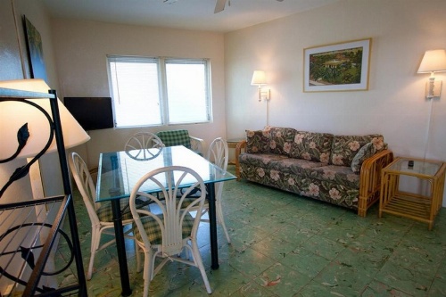 El Patio Motel image 12