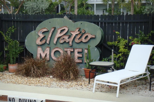 El Patio Motel image 20