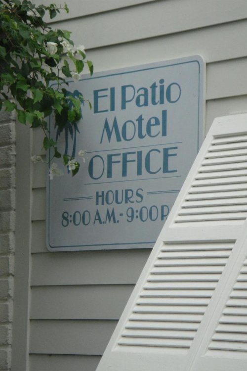 El Patio Motel image 21